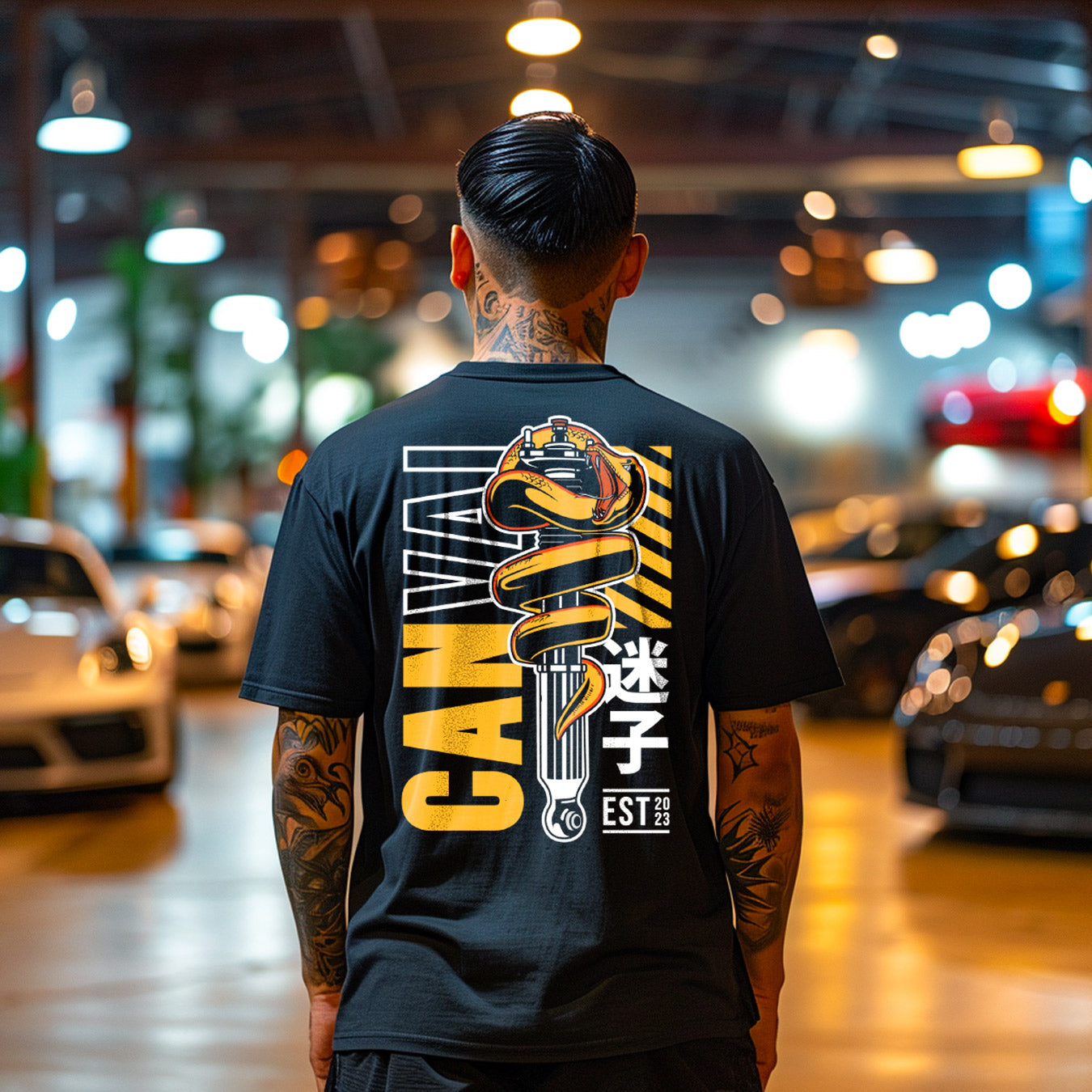 T-shirt "Coiled" in Black