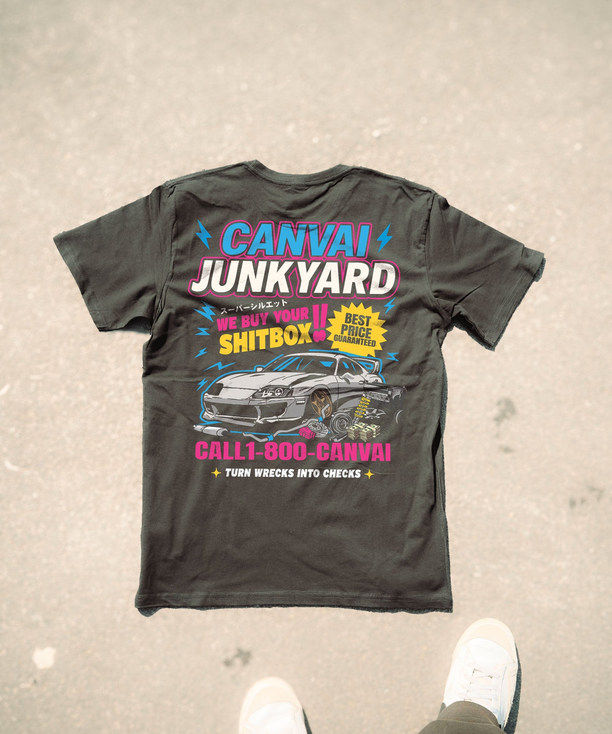 T-shirt "Junkyard" in Black - Canvai