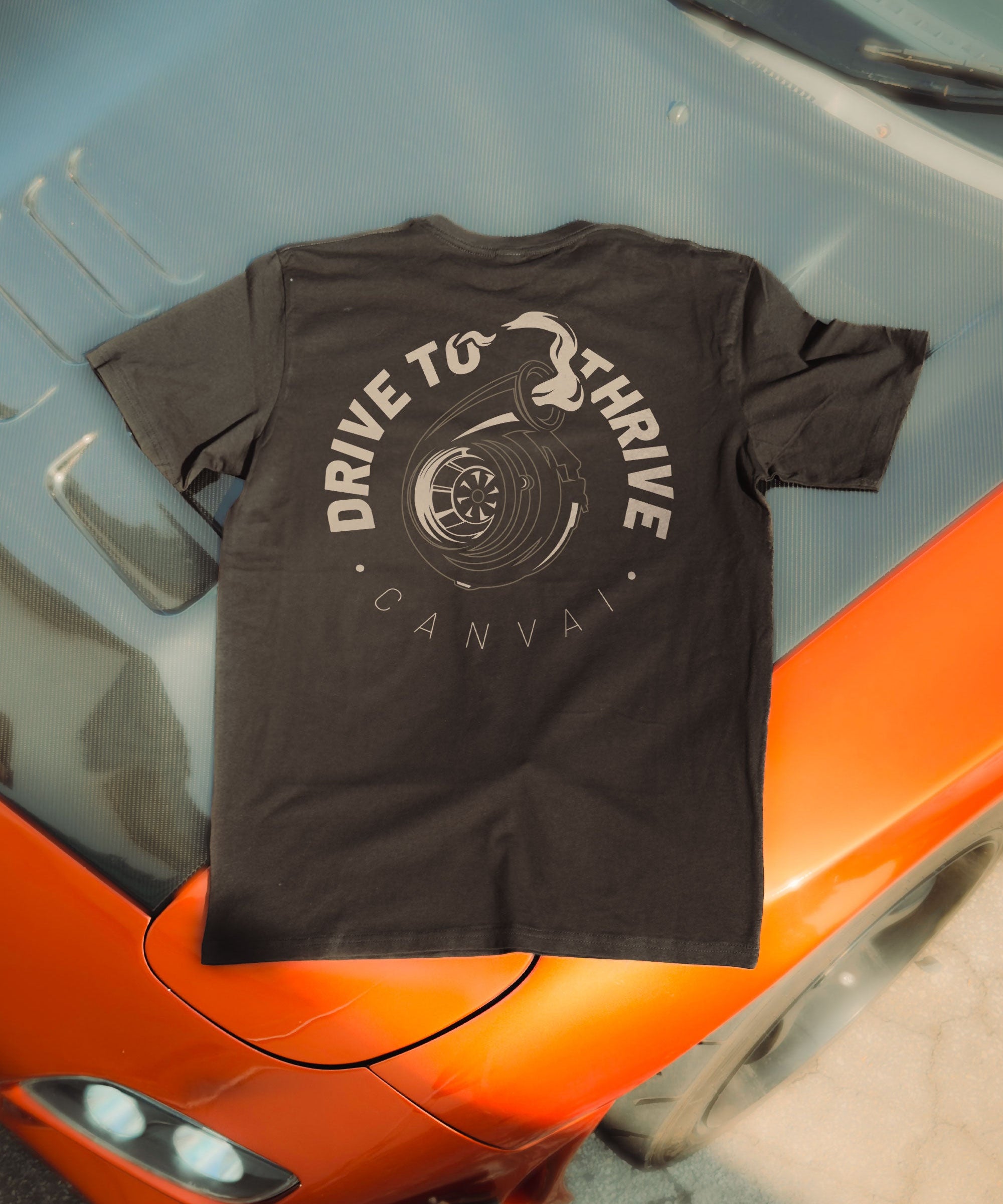 T-shirt Thrive Canvai - Canvai